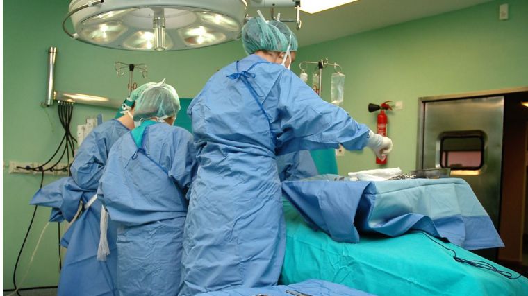 412 residentes de medicina y enfermería iniciarán su formación en hospitales de Castilla-La Mancha