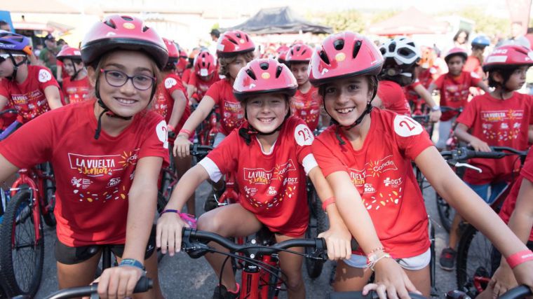 La vuelta junior Cofidis acerca la educación vual a 2.500 niños de Guadalajara