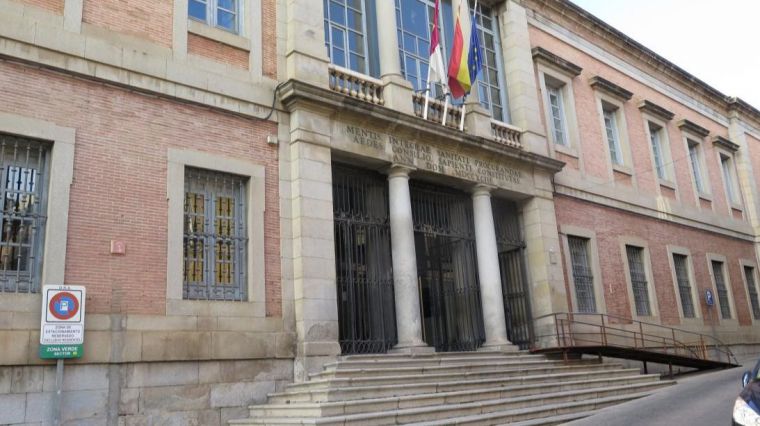 A pesar del control del gasto, la retención de la financiación sacude las cuentas regionales