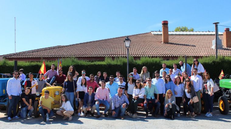 La II Feria de la Cebolla del Campo de Calatrava recibe más de 5.000 visitas