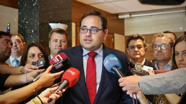 Núñez anuncia iniciativas sobre bajada de impuestos, apoyo a los autónomos y la defensa de la unidad de España