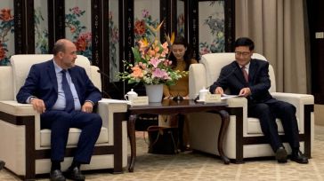 La Junta solicita la colaboración de las autoridades de Sichuan para avanzar en un protocolo que permita comercializar azafrán de La Mancha en China