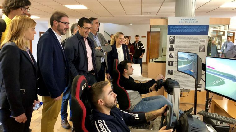 La Escuela Superior de Informática de Ciudad Real conecta a sus estudiantes con más de una veintena de compañías punteras del sector de las TIC