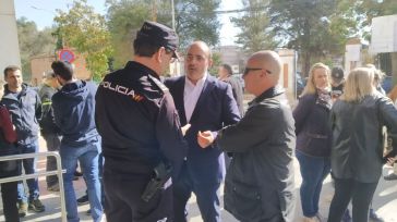 Cs Ciudad Real apoya la concentración en la Jefatura de la Policía Nacional en apoyo al trabajo de sus compañeros en Cataluña