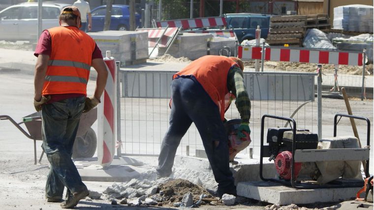 La economía regional se acerca al crecimiento cero del empleo: El paro cae un 0,19% anual y las afiliaciones suben un 1,13% 