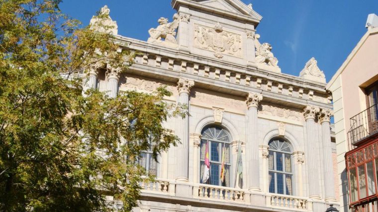 El gobierno de la Diputación colabora con la Asociación RedMadre Toledo