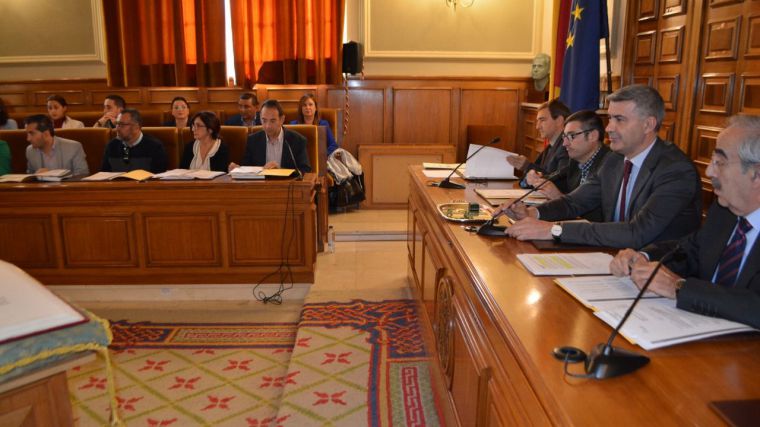 El pleno de la Diputación dde Toledo aprueba 1,8 millones de euros para la financiación de inversiones municipales