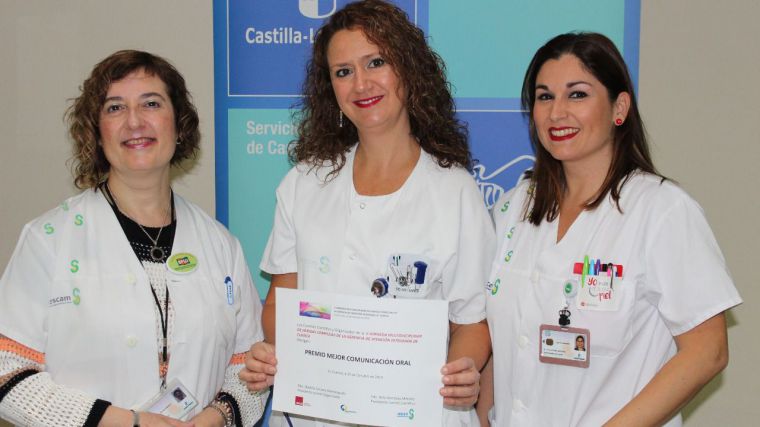 Profesionales de Enfermería del Complejo Hospitalario Universitario de Albacete, premiadas en una jornada sobre heridas complejas