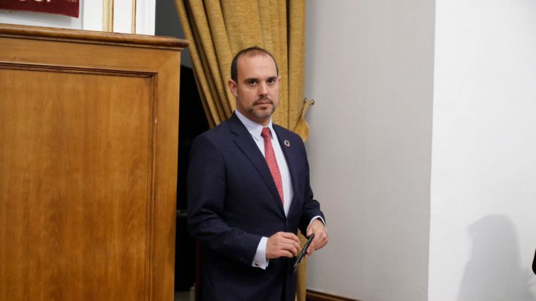 El presidente de las Cortes de CLM, Pablo Bellido.
