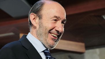 La universidad regional reconocerá el trabajo, esfuerzo y dedicación que Pérez Rubalcaba prestó a la institución académica