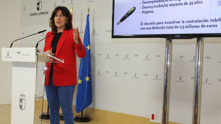 La Junta amplía en casi un millón de euros la partida destinada a la transformación de contratos temporales en indefinidos