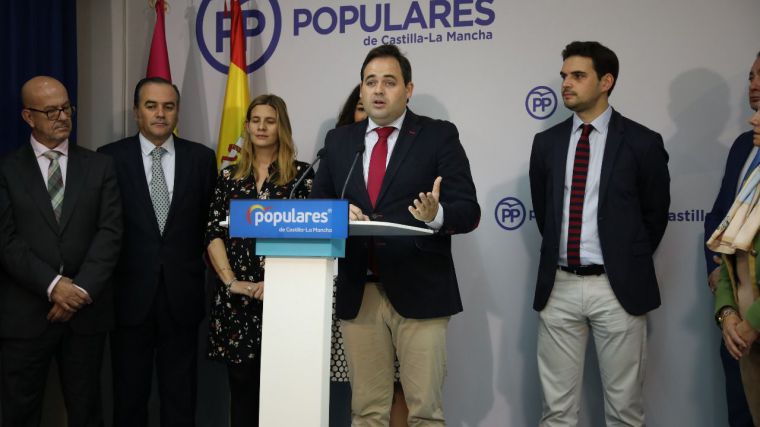 Núñez reta a Page a parar 'la deriva radical del PSOE de Sánchez' exigiéndole públicamente que rompa su pacto de Gobierno con Iglesias