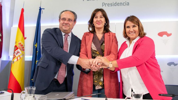 El Gobierno regional y la FEMPCLM se unen para constituir a través de la formación una red ciudadana contra la violencia de género en las entidades locales