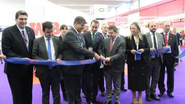 El presidente de Castilla-La Mancha inaugura la 11ª edición de la WBWE, la feria donde se negocia más del 80% de la cosecha de vino a granel del mundo