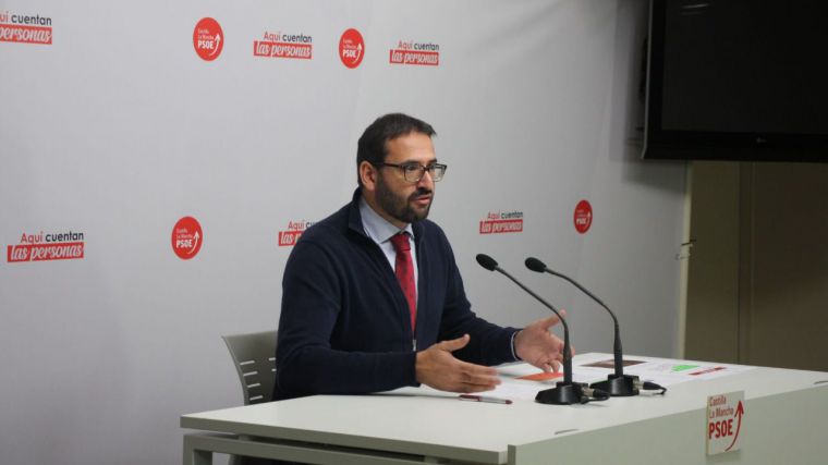 Gutiérrez anuncia que los diputados castellanomanchegos del PSOE votarán contra la iniciativa de Vox a favor del trasvase y reta al PP a hacer lo mismo