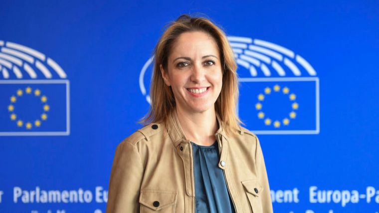 Cristina Maestre reclama a la Comisión Europea un plan estratégico contra el despoblamiento