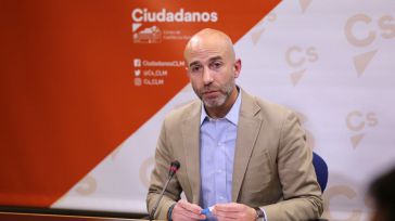 Zapata: “Cs se erige como una oposición de centro, constructiva y útil para Castilla-La Mancha”