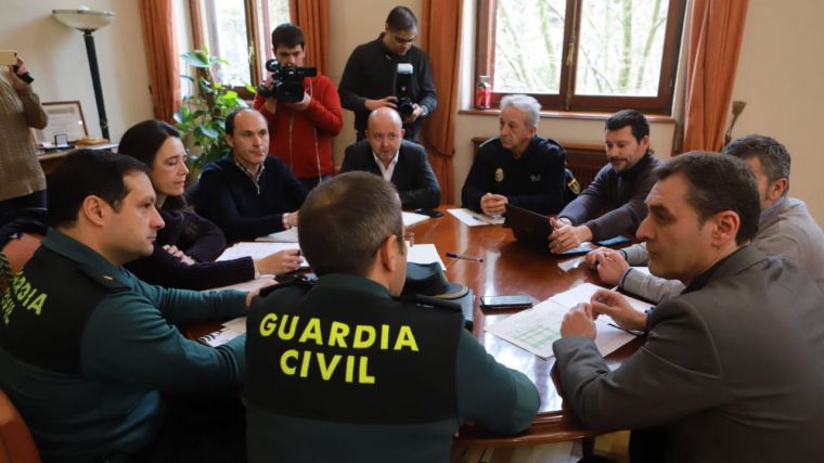 Francisco Tierraseca destaca la coordinación para garantizar la seguridad en las carreteras del Estado durante la borrasca Gloria 