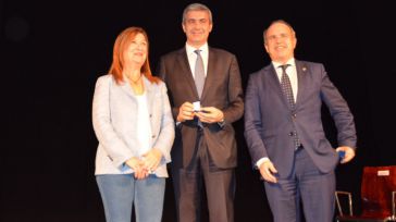 Álvaro Gutiérrez agradece la Medalla de Oro que la UNED ha concedido a la Diputación Provincial de Toledo