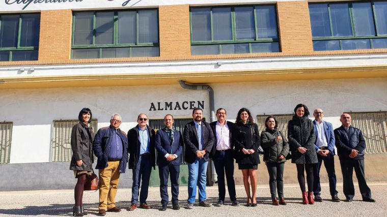 Bellido pide un esfuerzo conjunto en defensa de las iniciativas agrícolas que “hacen posible que pueda vivir en su pueblo quien lo desea”