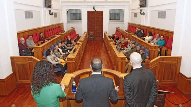 La sede del parlamento regional vuelve a abrir el miércoles sus puertas a la ciudadanía