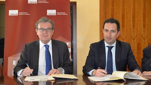 La UCLM y el Colegio de Notarios de Castilla-La Mancha renuevan su colaboración