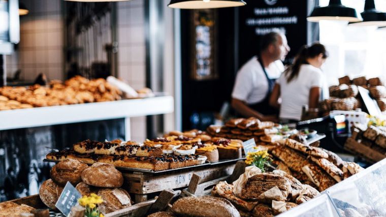 CCOO de CLM pide que los comercios de alimentación cierren a las 19 horas y no abran ni domingos ni festivos