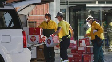 El Gobierno de Castilla-La Mancha realiza un nuevo envío de más de 203.000 artículos de protección para los profesionales sanitarios y 9.400 test rápidos