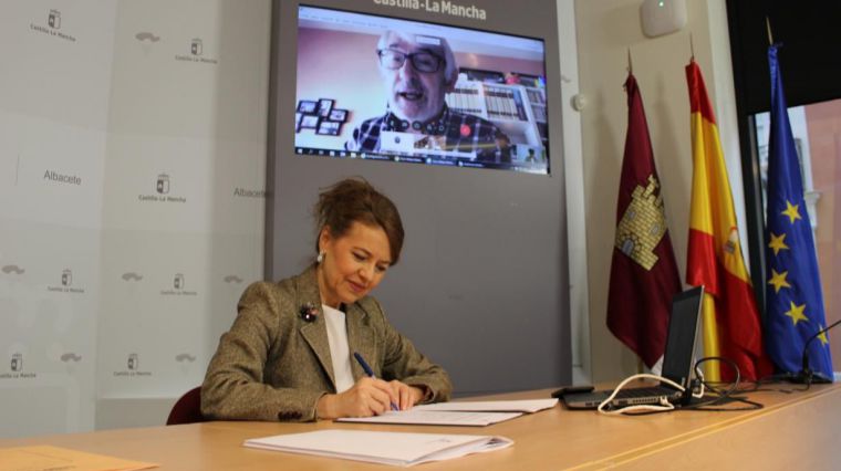 Castilla-La Mancha firma un protocolo de colaboración con Cruz Roja para atender situaciones de pobreza económica