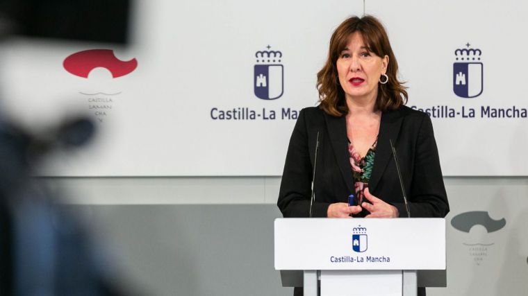 El Ministerio acelerará la transferencia a las Autonomías de los fondos contra la violencia de género, tal y como propuso CLM