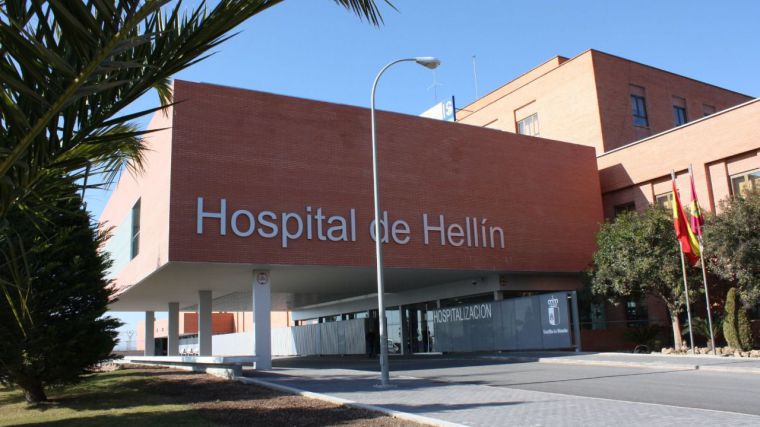 Controlado el incendio en el Hospital de Hellín que ha provocado la evacuación de todo el centro sanitario