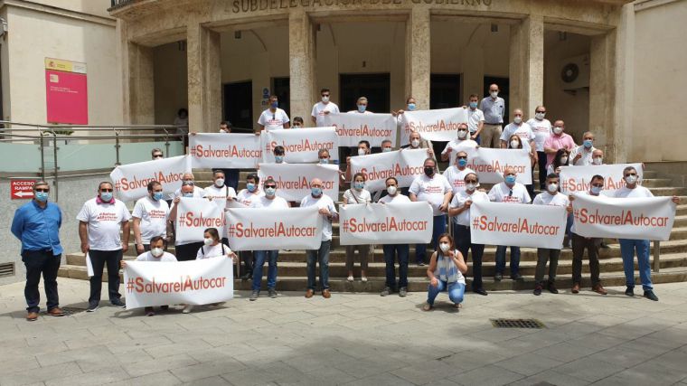 La Asociación Provincial de Empresarios de Transportes de Viajeros se ha manifestado en Ciudad Real para reivindicar apoyos al sector