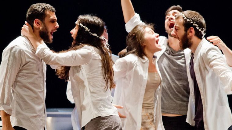 Representación de Fuenteovejuna por la Joven Compañía de Teatro 