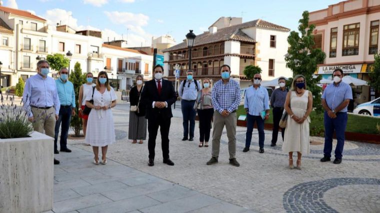 Núñez ve fundamental adelantarse a los acontecimientos abriendo camas UCI en el Hospital de Tomelloso ante la posibilidad de un nuevo rebrote