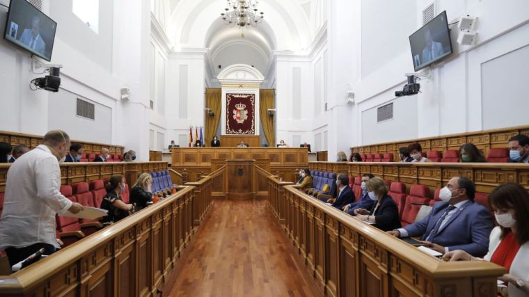 El Pleno aprueba la ‘Ley de Ciencia’ con los apoyos de PSOE y PP