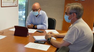 Los maestros que imparten docencia en la ESO cobrarán a partir del próximo curso el complemento retributivo que les fue suprimido en 2012