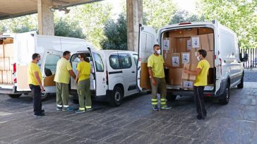 La Junta ha realizado esta semana un nuevo envío a los centros sanitarios con más de 1,7 millones de artículos de protección