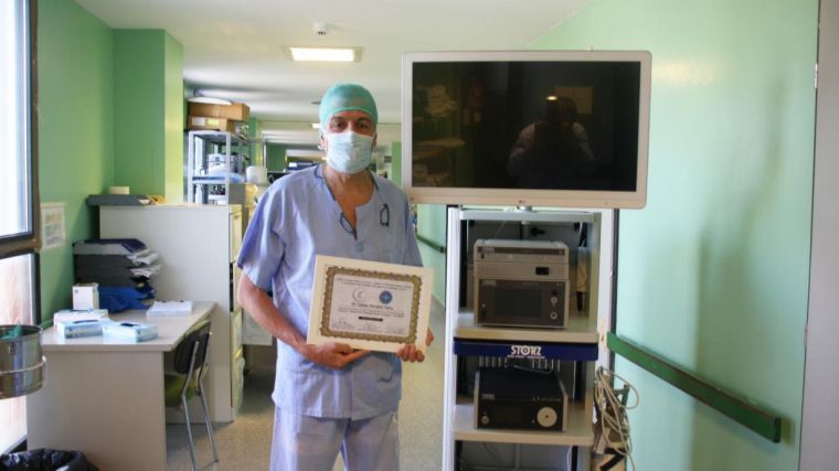El jefe del Servicio de Cirugía del Mancha Centro, primer español Miembro Honorario del Fellow Europeo de Cirugía Mínimamente Invasiva