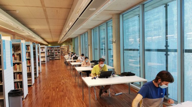 Más de 46.000 usuarios han pasado por las cinco bibliotecas de la Junta durante los dos primeros meses desde su reapertura