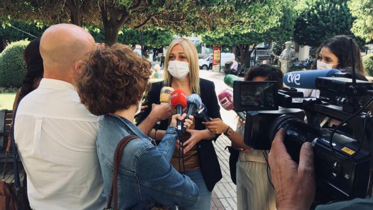 Picazo (Cs) pide 'humildad' a la consejera de Educación: 'Que dé menos lecciones y que informe a los padres y a los docentes'