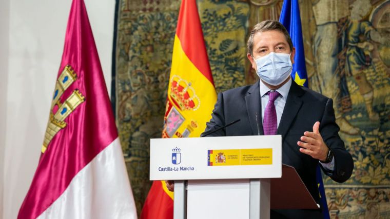 García-Page, convencido de que las comunidades autónomas cumplirán los preceptos sanitarios acordados por el Ministerio de Sanidad