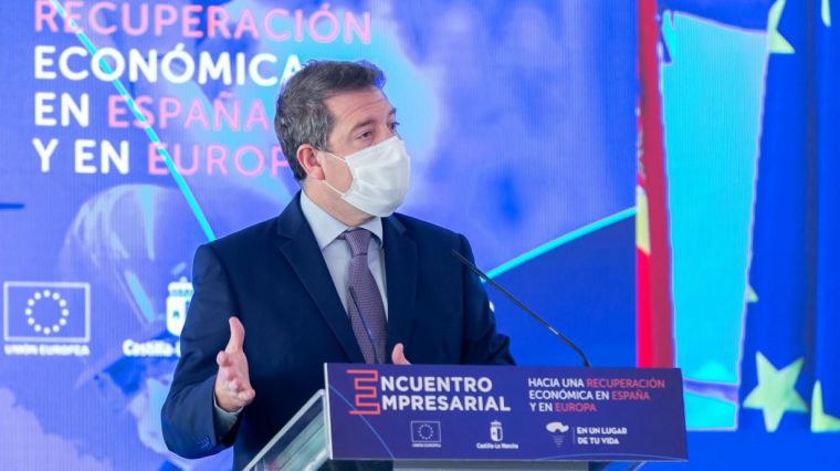 García-Page plantea a los empresarios un “contrato institucional” para aprovechar los fondos europeos con la perspectiva de “dos generaciones”