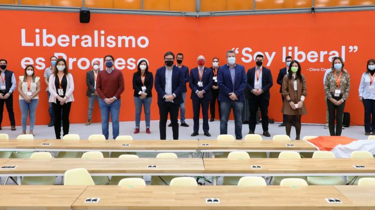 Cs reúne a sus nuevos secretarios de Comunicación para esta nueva etapa liderada por Inés Arrimadas