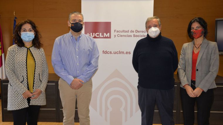 La UCLM y el Colegio de Abogados de Ciudad Real forman a los estudiantes de Derecho en las nuevas competencias que exige el mercado laboral legal