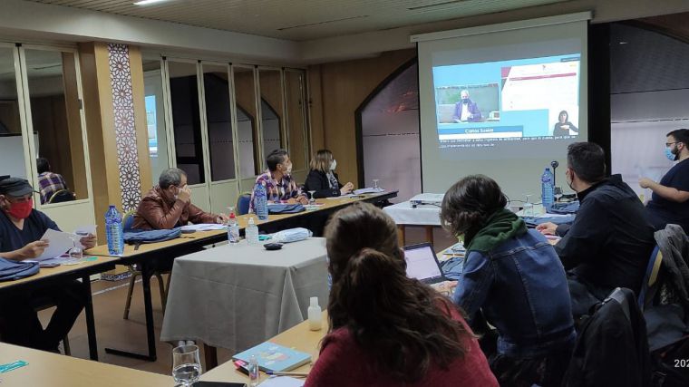 Representantes políticos y personas en riesgo de pobreza dialogan en el Encuentro Estatal de Participación de EAPN-ES