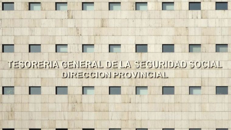 Castilla-La Mancha y Murcia, las únicas regiones que crean empleo en el último año