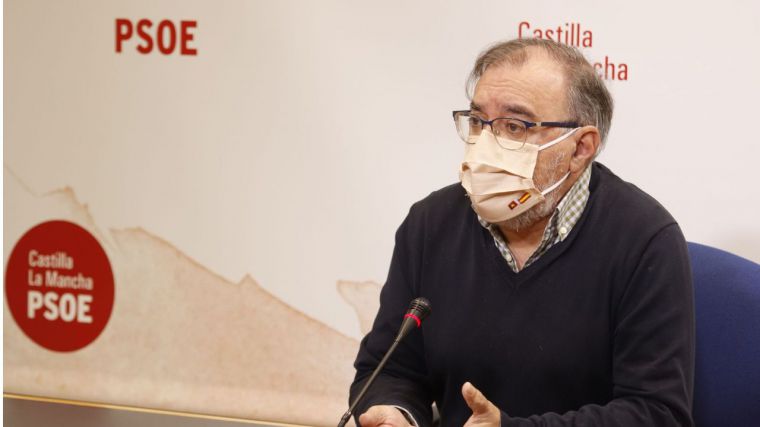 El PSOE plantea la posibilidad de congelar salarios y reducir las subvenciones a los grupos parlamentarios para dar ejemplo