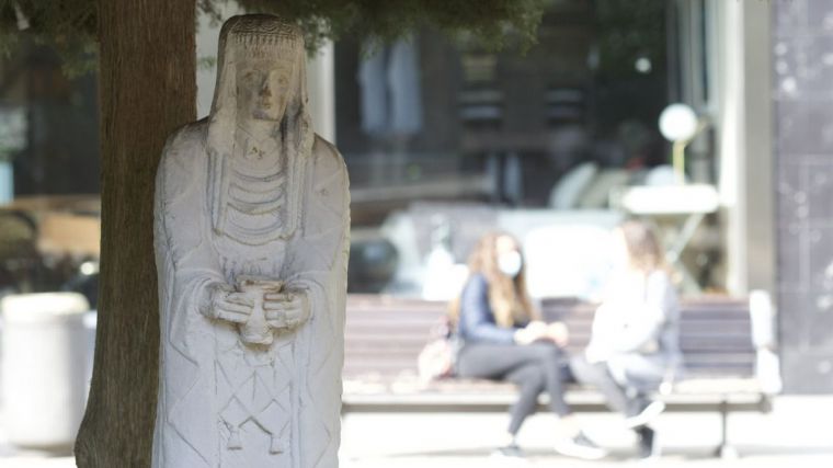 Globalcaja colabora en la restauración y reubicación de la Dama Oferente de Albacete