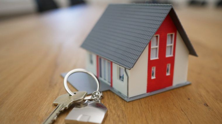 Ligero descenso de la compraventa de viviendas en octubre tras la recuperación post-confinamiento