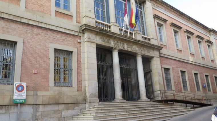 Castilla-La Mancha continúa siendo la Comunidad Autónoma que mayor esfuerzo económico realiza para combatir la COVID-19